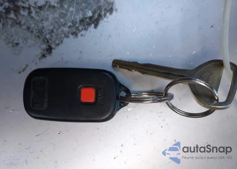 2004 Toyota Corolla S z USA, uszkodzony, nr VIN 1NXBR32E94Z313308